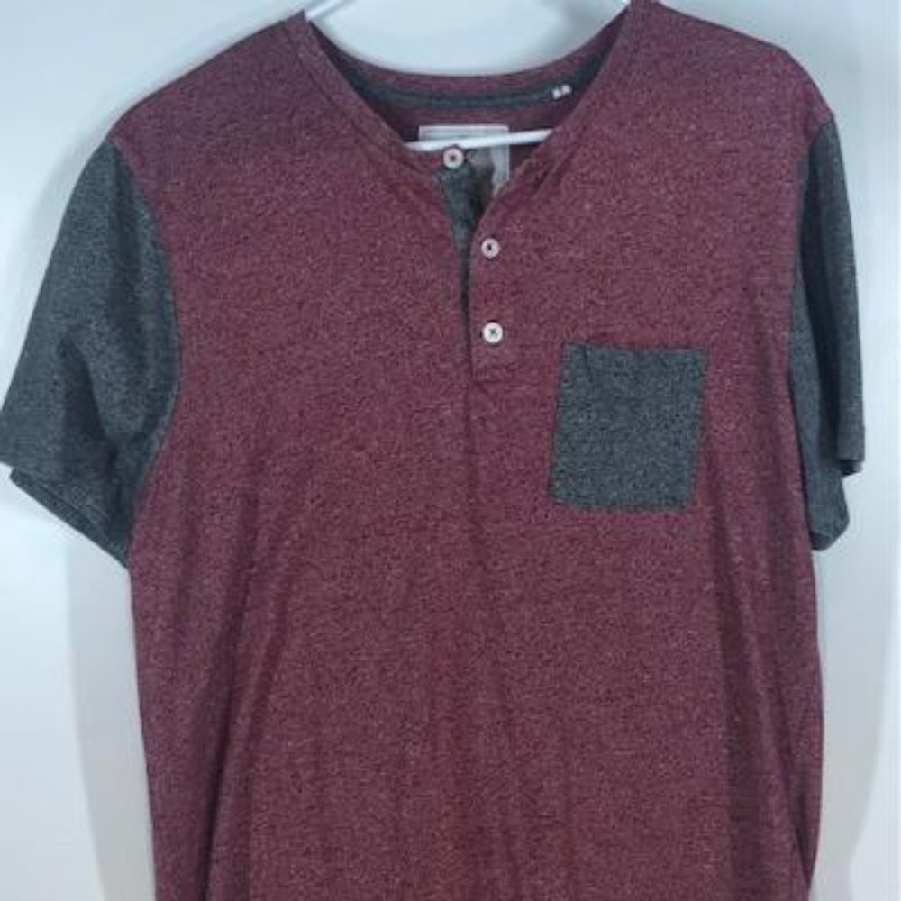 ON THE BYAS Men's Medium Short Sleeve Shirt